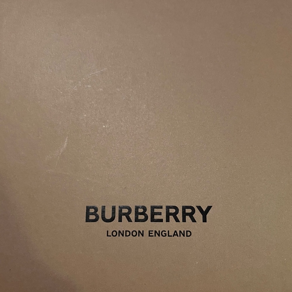 Burberry Arthur Check Sneakers - Picture 7 of 14